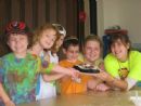 Decorating a cake for Jewish Birthday Day